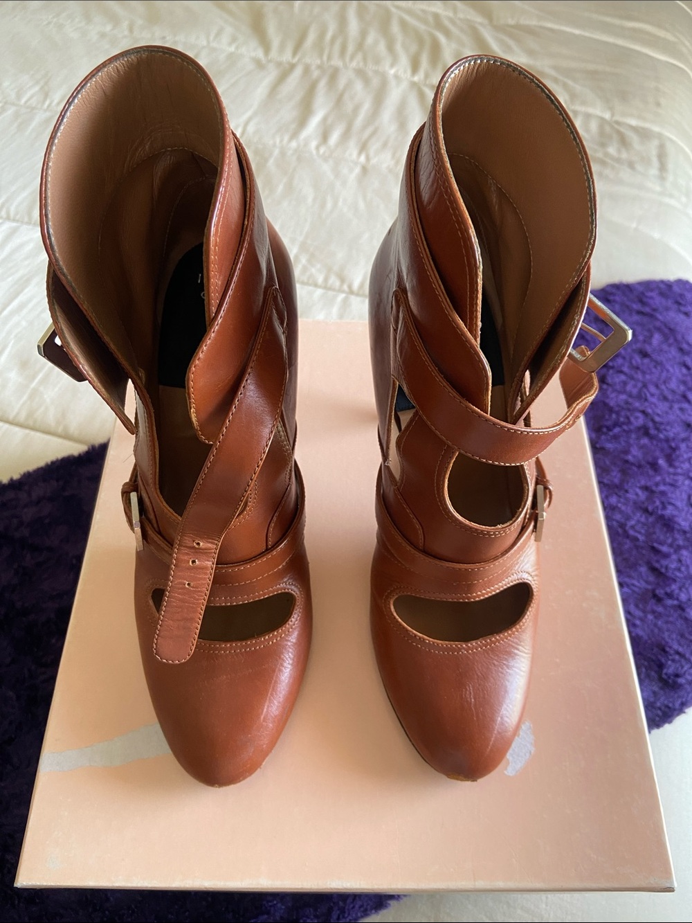Laurence Decade cognac boots